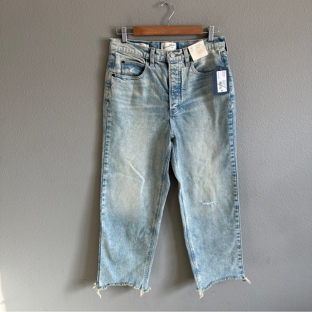 NWT Universal Thread Highest Straight Ankle Jeans… - image 1
